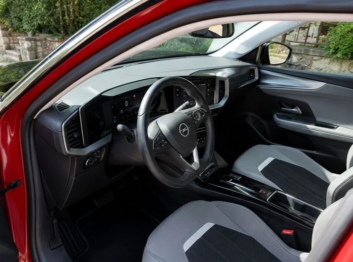 Opel Mokka EV , снимка 5 - Автомобили и джипове - 54598426
