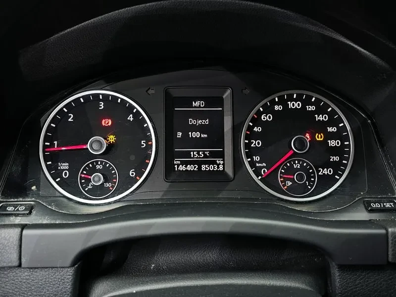 VW Tiguan 2.0 TDI COMFORT 5N, снимка 8 - Автомобили и джипове - 55295689
