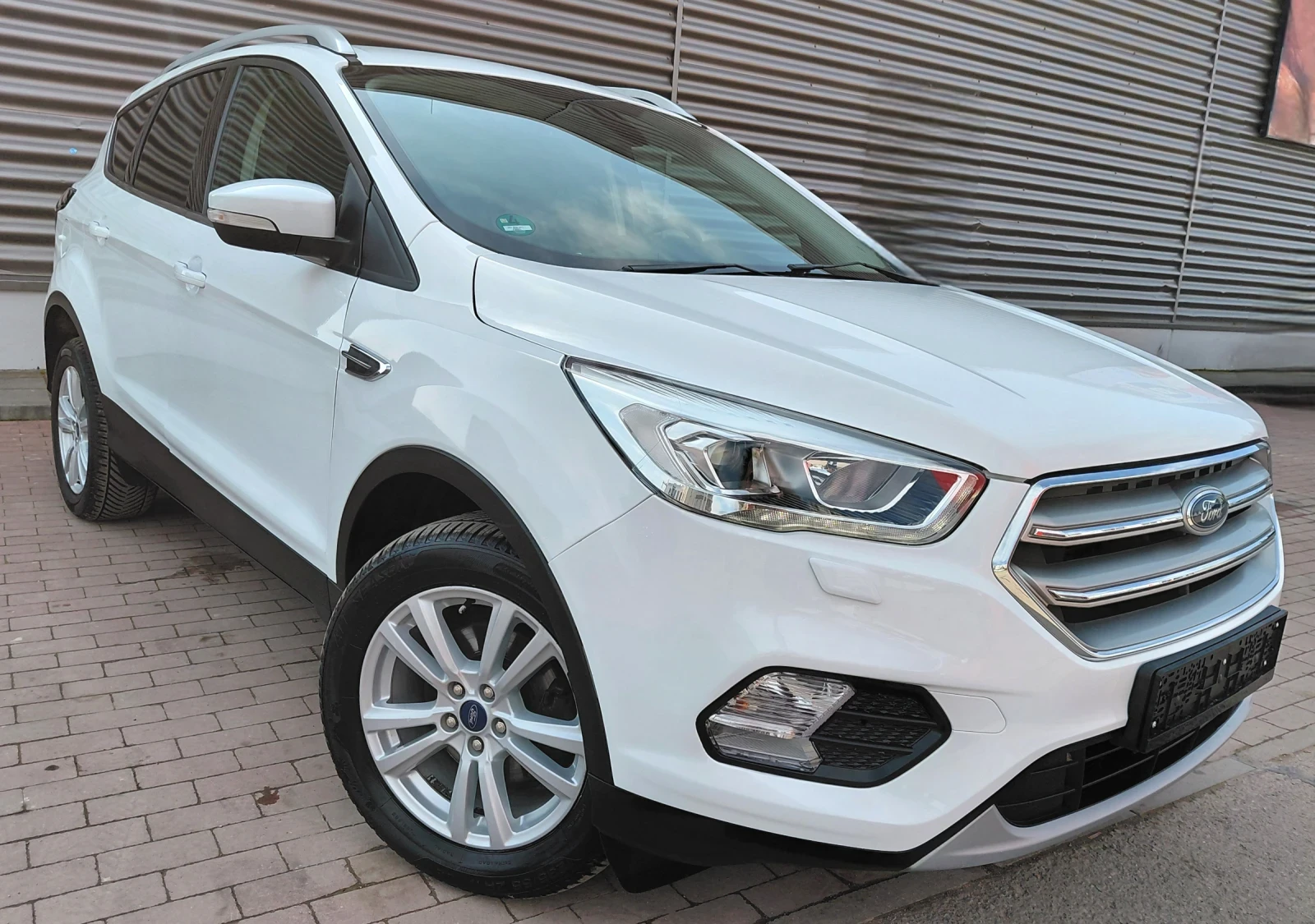 Ford Kuga 1.5i  * Android* Camera* 123400km 