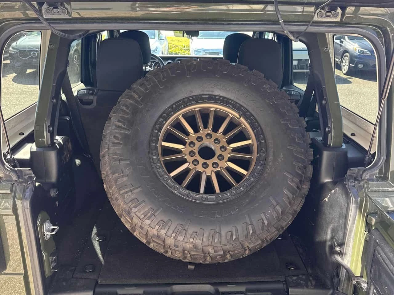 Jeep Wrangler * Unlimited Sahara * KEYLESS* NAVI*  | Mobile.bg � ����������� 11