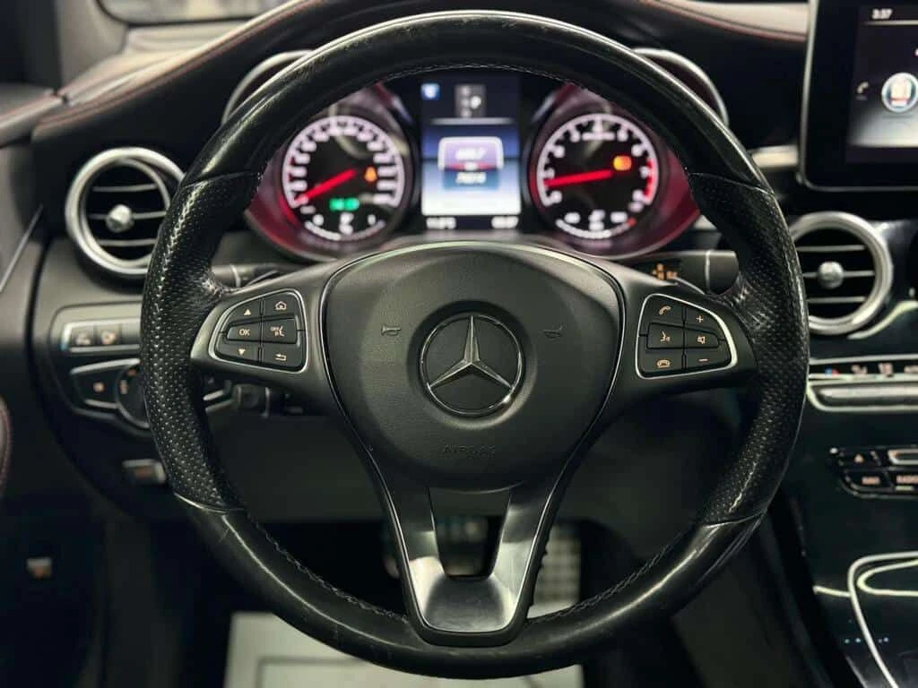 Mercedes-Benz GLC * GLC43 AMG| NAV| 360CAM| BSM| PANO ROOF| * CARFAX, снимка 11 - Автомобили и джипове - 54124330