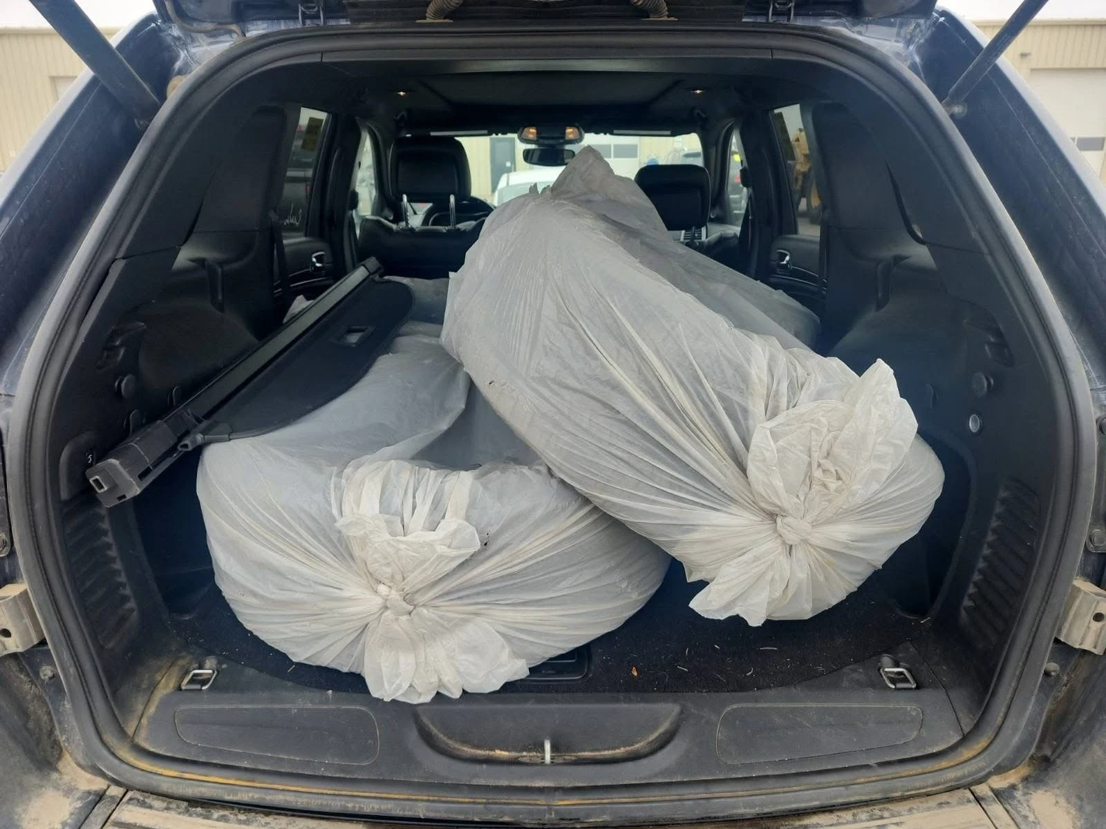 Jeep Grand cherokee Limited X* 2ри комплект гуми* 2 ключа, снимка 9 - Автомобили и джипове - 54225577