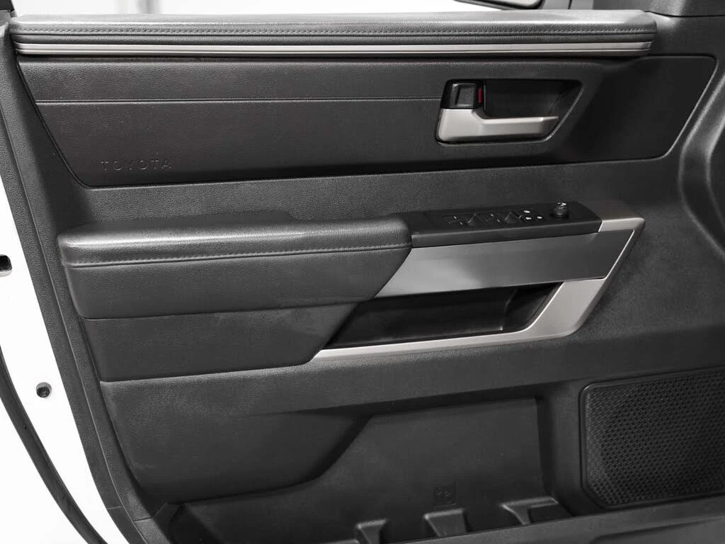 Toyota Tundra SR5 Double Cab 4WD | Mobile.bg � ����������� 7