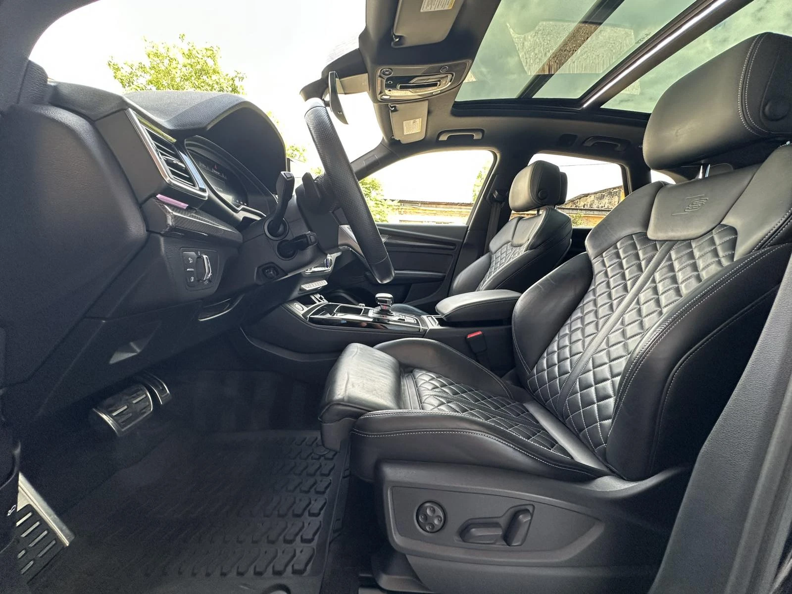 Audi SQ5, снимка 8 - Автомобили и джипове - 55207778