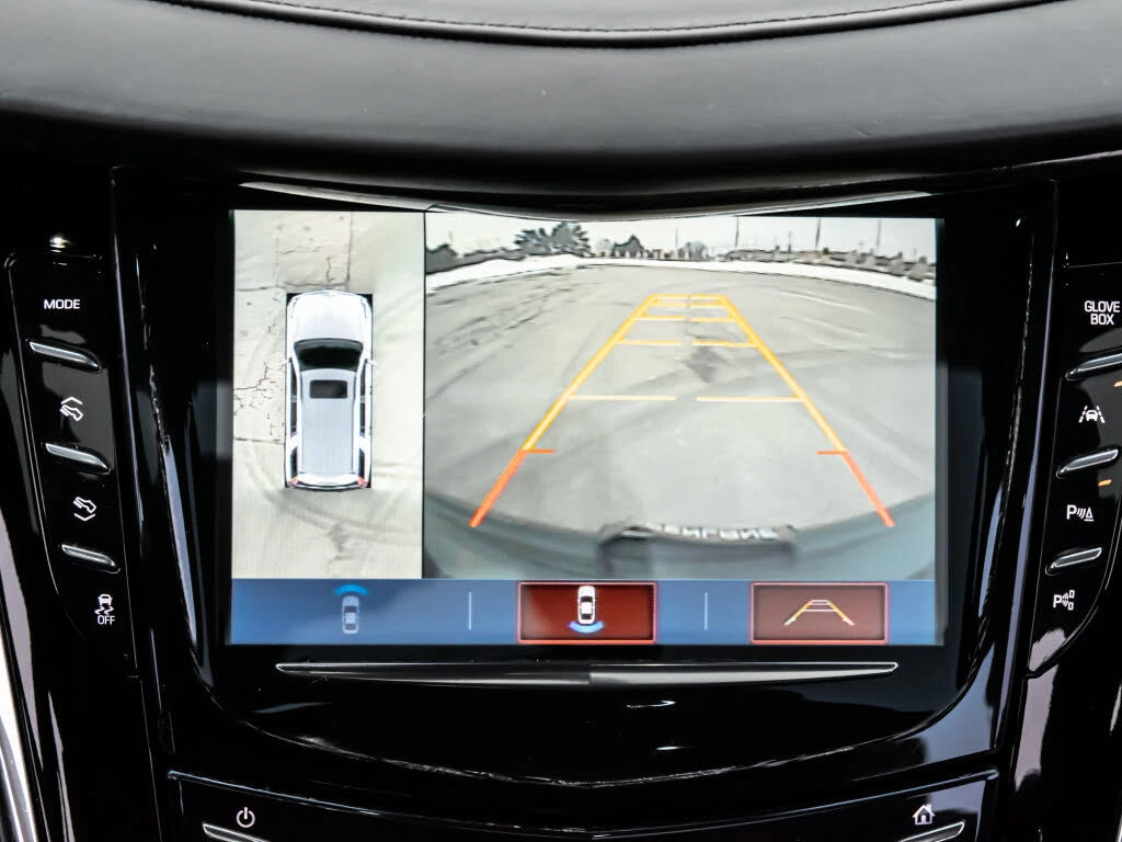 Cadillac Escalade PLATINUM* BOSE* HEAD UP* МАСАЖ* ОБДУХВАНЕ* 360 CAM, снимка 10 - Автомобили и джипове - 55283465