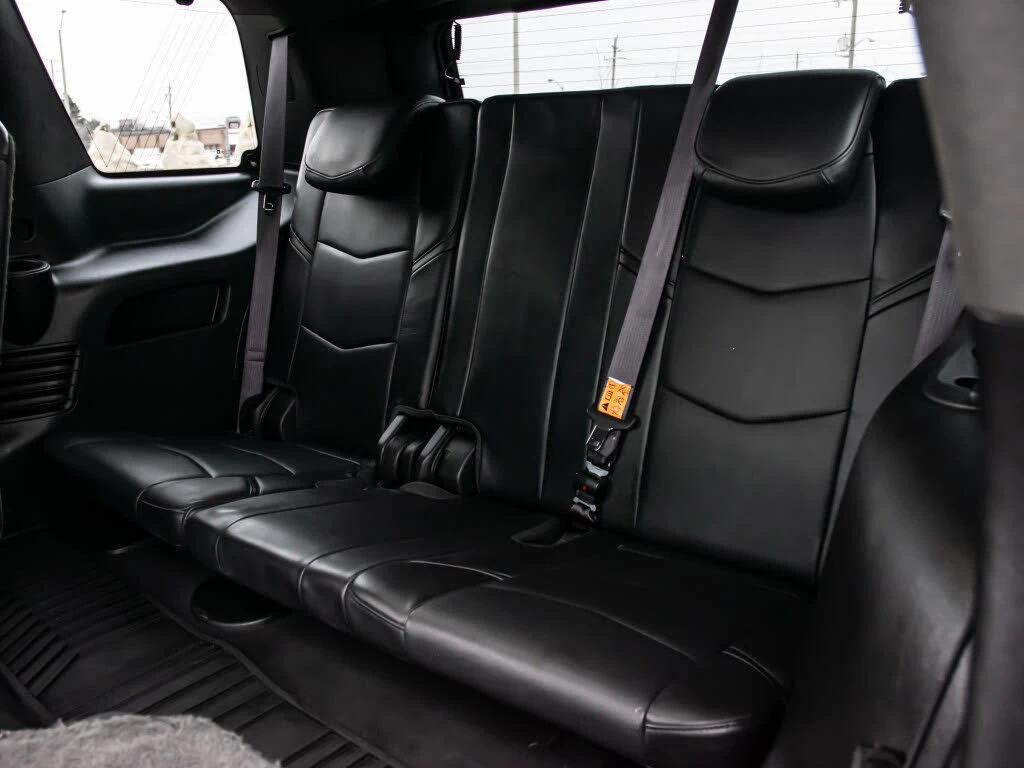 Cadillac Escalade PLATINUM* BOSE* HEAD UP* МАСАЖ* ОБДУХВАНЕ* 360 CAM, снимка 13 - Автомобили и джипове - 55283465