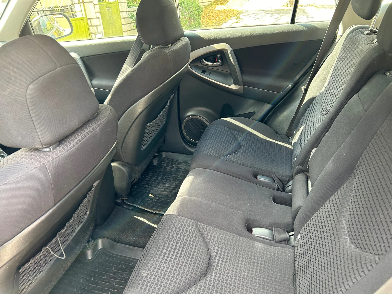 Toyota Rav4 2, 2, снимка 8 - Автомобили и джипове - 56072915