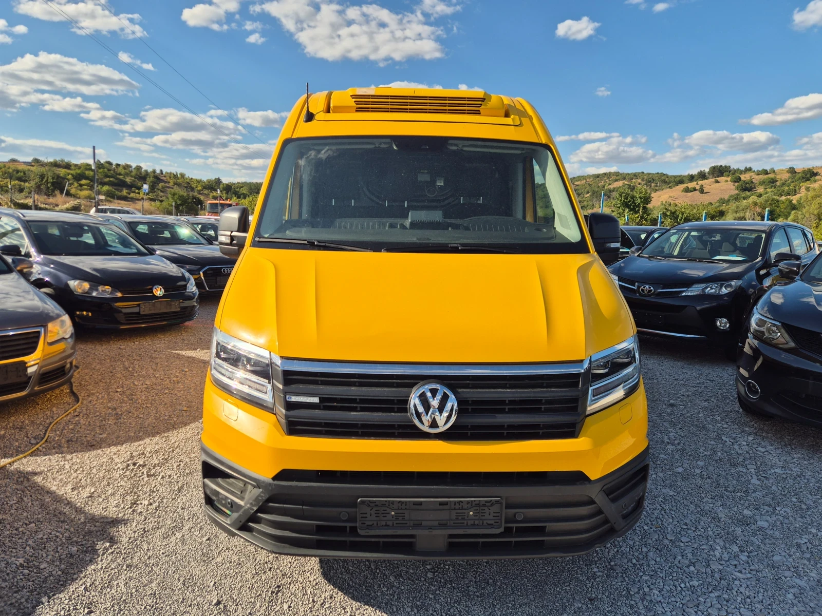 VW Crafter E Crafter TERMO, снимка 3 - Бусове и автобуси - 56107521