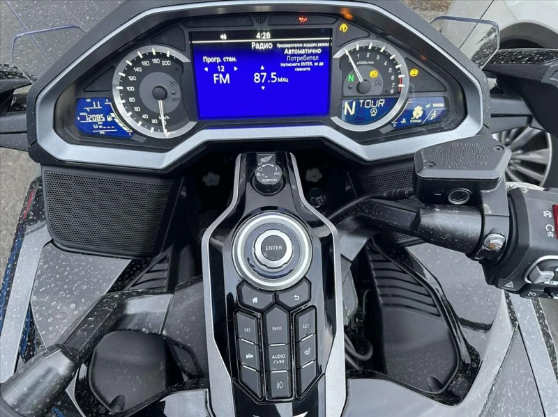 Honda Gl 1800 DA, снимка 8 - Мотоциклети и мототехника - 52391551