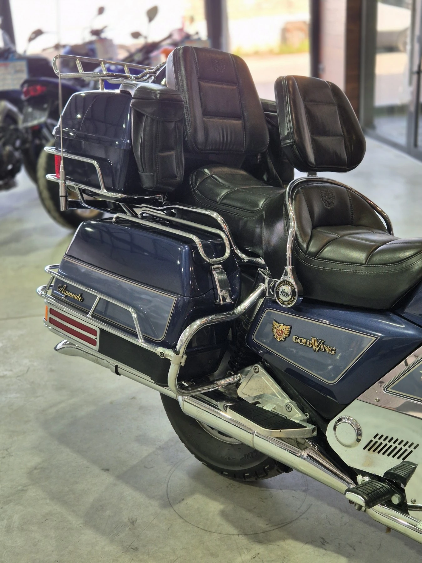Honda Gold Wing GL1200 ASPENCADE! Нов внос от ШВЕЙЦАРИЯ!!!, снимка 13 - Мотоциклети и мототехника - 54609064
