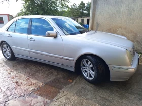 Mercedes-Benz E 200 Kompressor , снимка 6