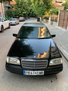 Обява за продажба на Mercedes-Benz C 180 mercedes c180 ~2 999 лв. - изображение 1