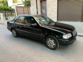 Обява за продажба на Mercedes-Benz C 180 mercedes c180 ~2 999 лв. - изображение 1