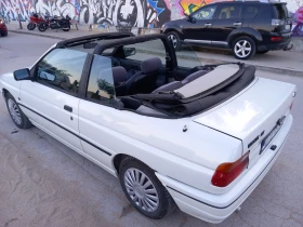  Ford Escort