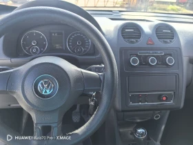 VW Caddy 1л6, снимка 12 - Автомобили и джипове - 53413638