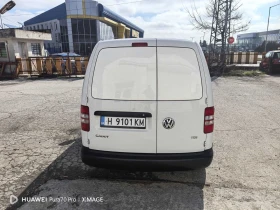 VW Caddy 1л6, снимка 8 - Автомобили и джипове - 53413638