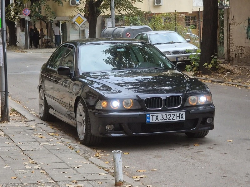 BMW 525, снимка 1 - Автомобили и джипове - 48045897