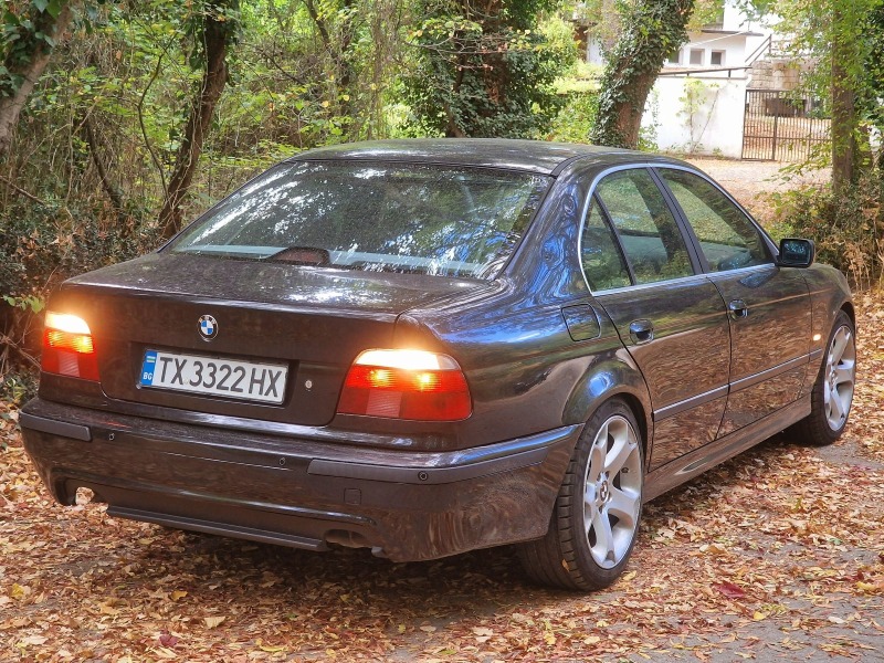 BMW 525, снимка 5 - Автомобили и джипове - 45880025