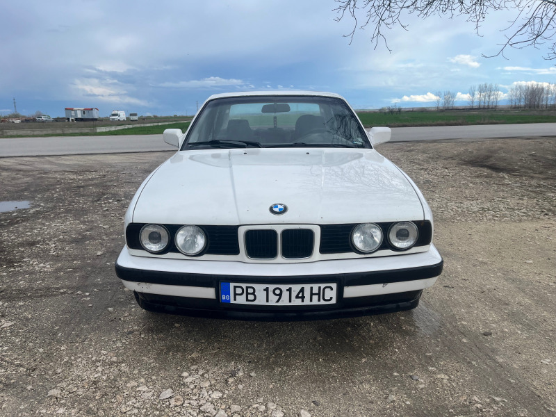 BMW 520, снимка 5 - Автомобили и джипове - 43280544