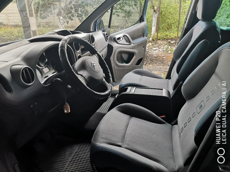 Citroen Berlingo 1.6hdi 110hp Multyspace, снимка 13 - Автомобили и джипове - 47115770