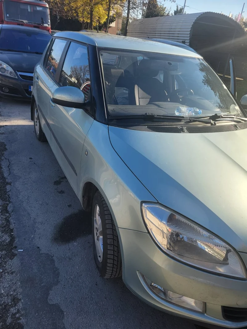 Skoda Fabia, снимка 3 - Автомобили и джипове - 47996259