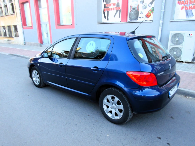 Peugeot 307 1.4i Facelift, снимка 8 - Автомобили и джипове - 48011100