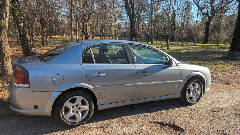 Opel Vectra, снимка 1 - Автомобили и джипове - 48352887