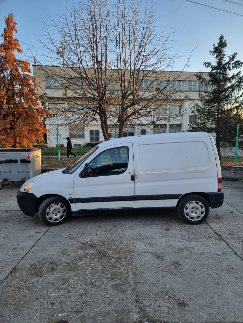 Peugeot Partner, снимка 2 - Автомобили и джипове - 49003904