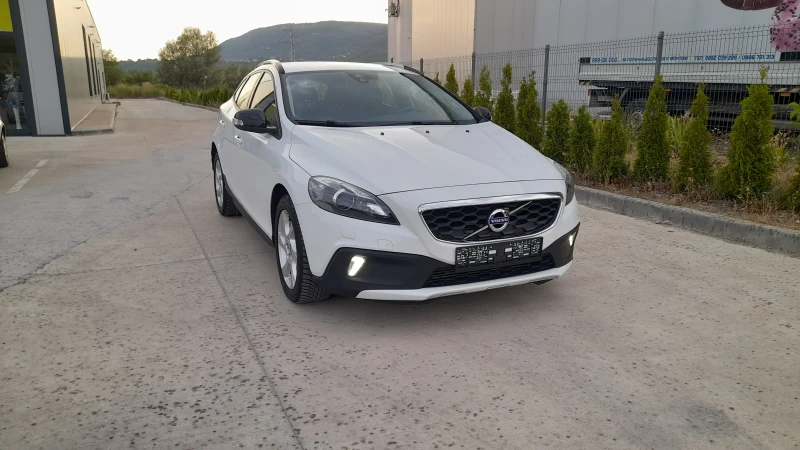 Volvo V40 Cross Country 2.0i - CROSS 4x4 