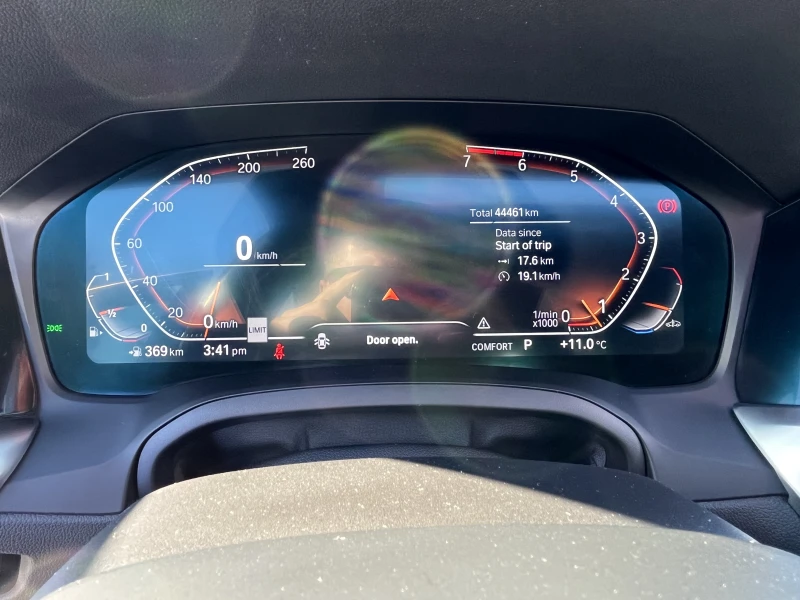 BMW 330 xDrive / M sport / 44 000км, снимка 16 - Автомобили и джипове - 53121633