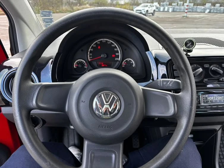 VW Up  - изображение 10