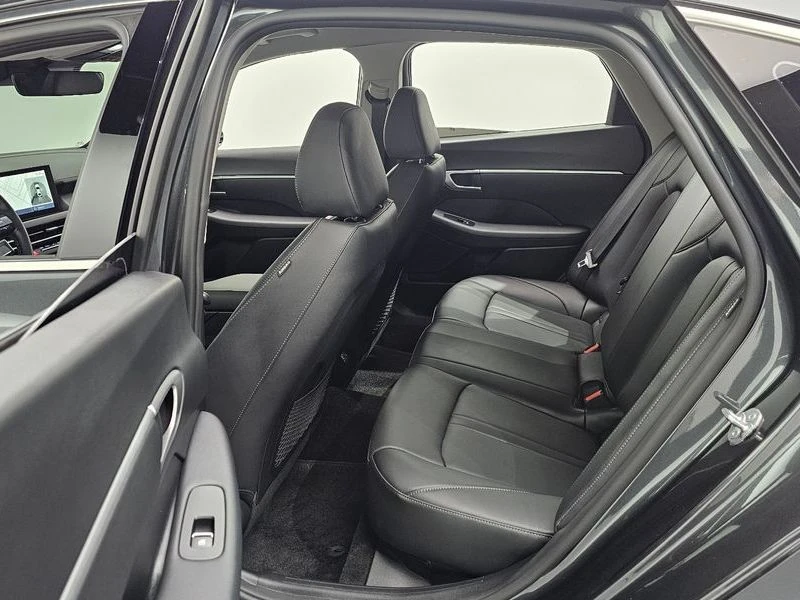 Hyundai Sonata 1.6 Turbo| 178к.с., снимка 12 - Автомобили и джипове - 56130396