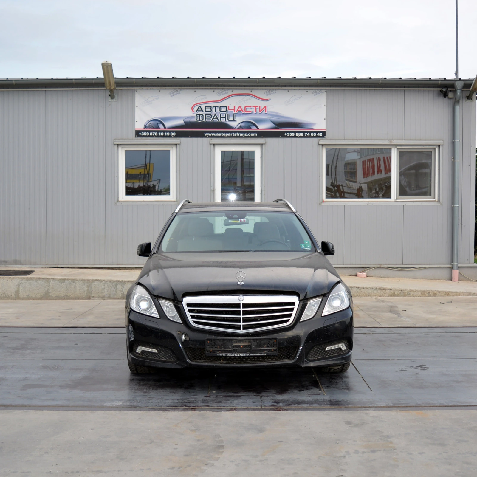 Mercedes-Benz E 250, снимка 1