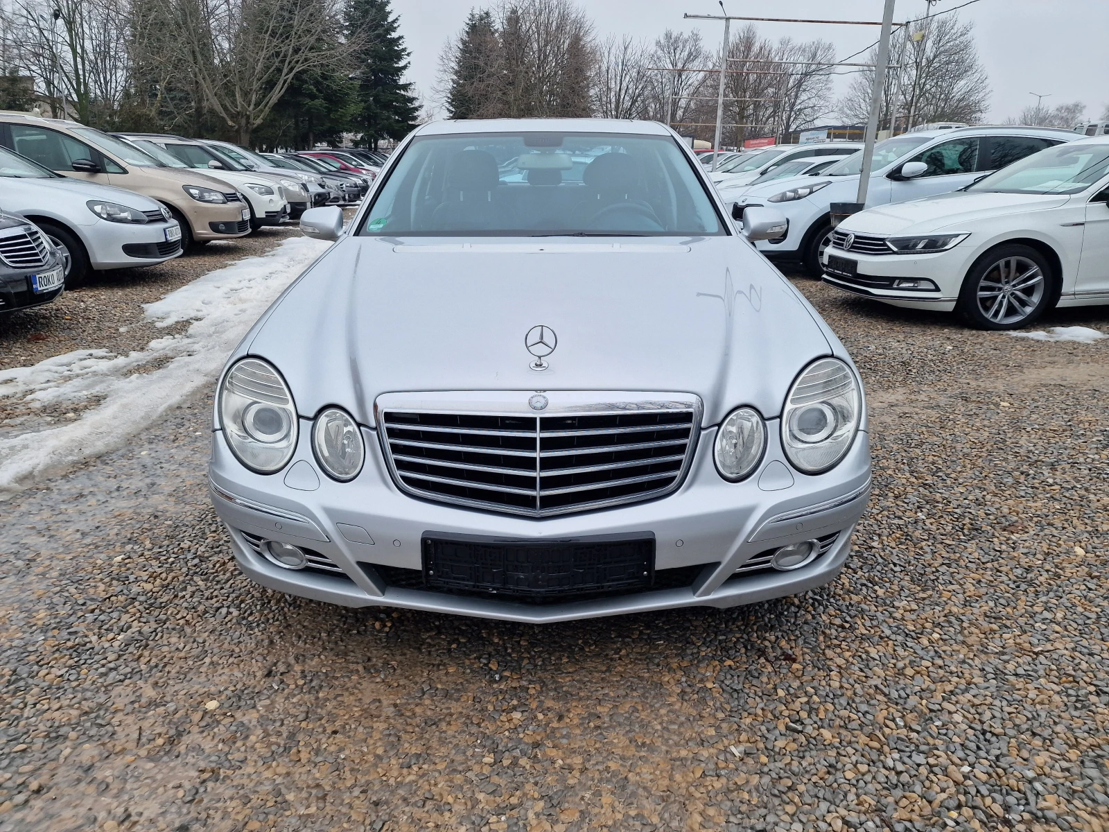 Mercedes-Benz E 280 3.0CDI-190k.s-EVO-NAVI-AVANTGARDE-FULL - изображение 2