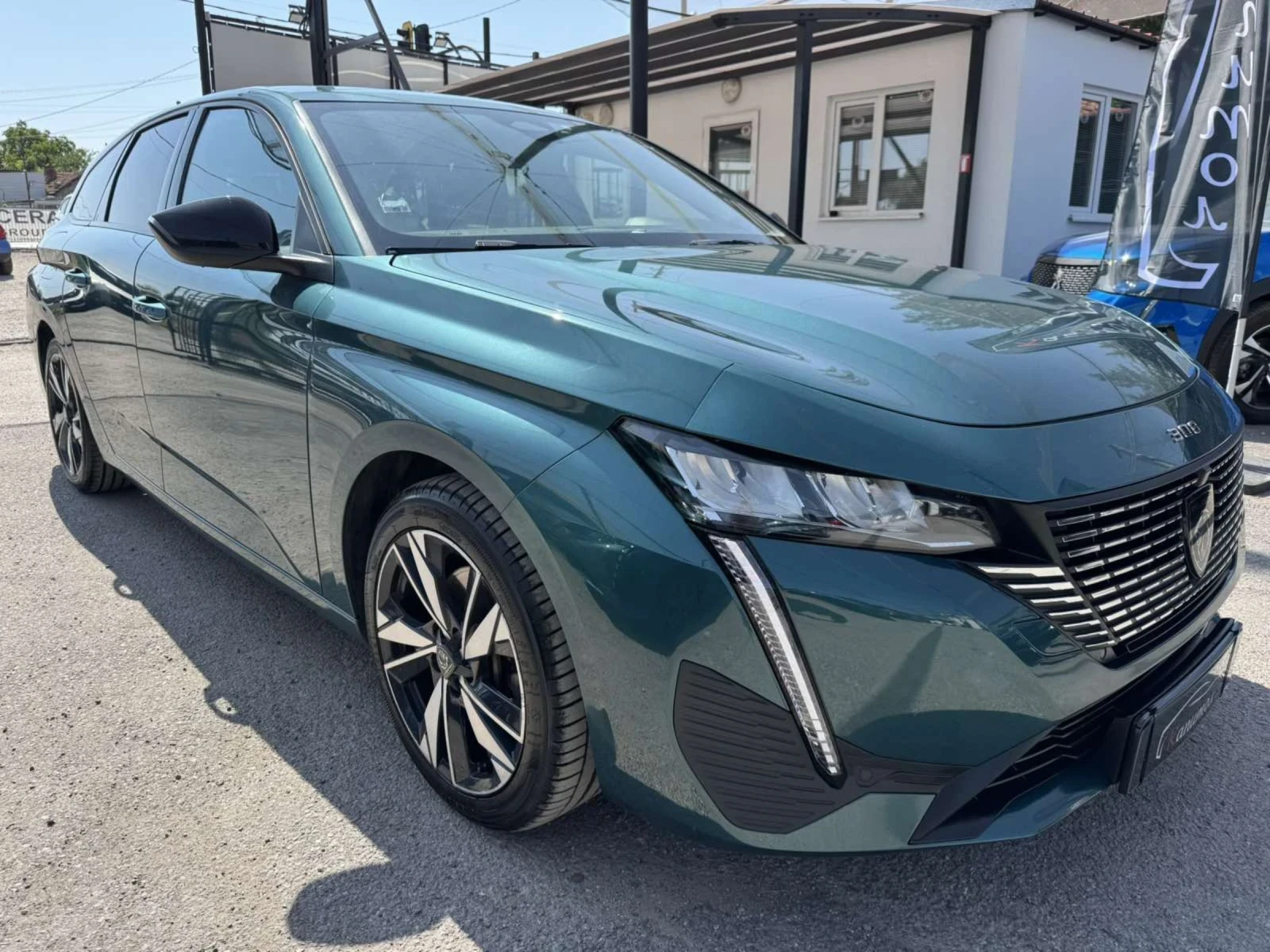Peugeot 308 1.5BlueHdi EAT8 ALLURE - изображение 3