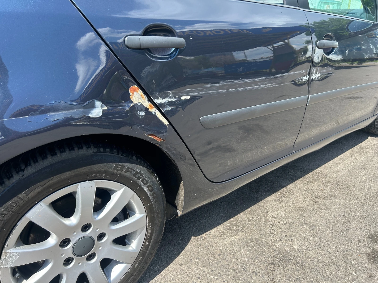 VW Golf 1.6 102к.с. Газ - изображение 3