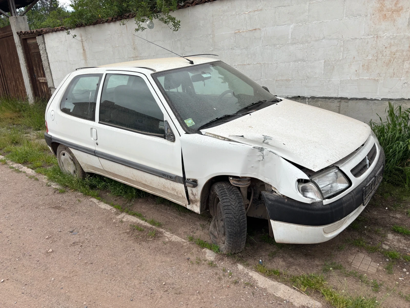 Citroen Saxo  - изображение 2