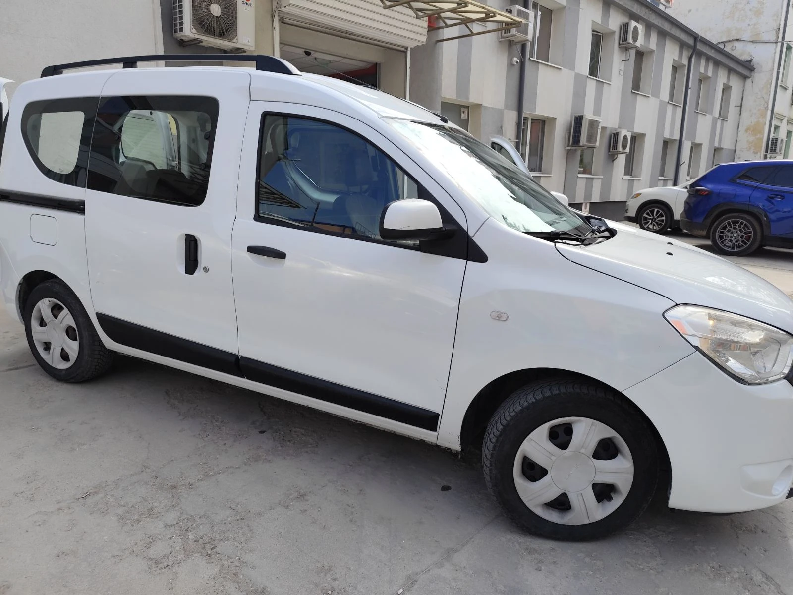 Dacia Dokker 1.6 TDI CR - изображение 4