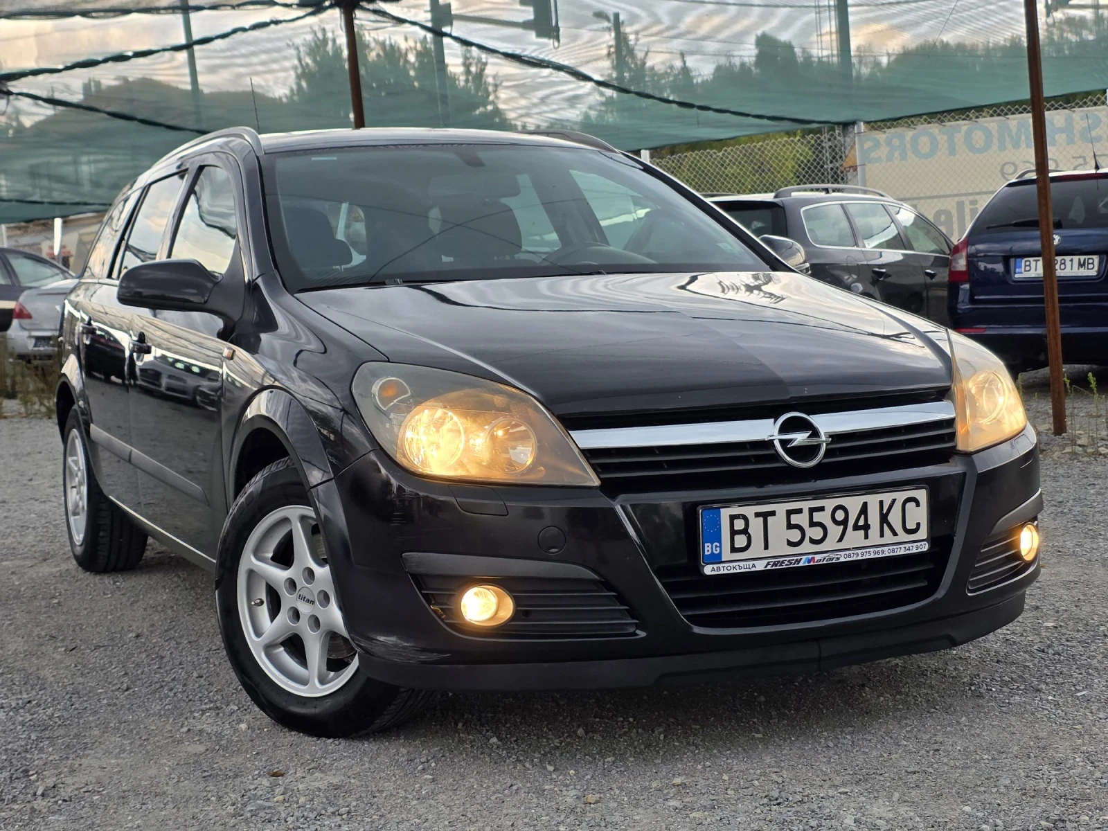 Opel Astra 1.8 i 125 К.С. ГАЗ / ПАНОРАМА / ВСИЧКО ПЛАТЕНО  - изображение 2