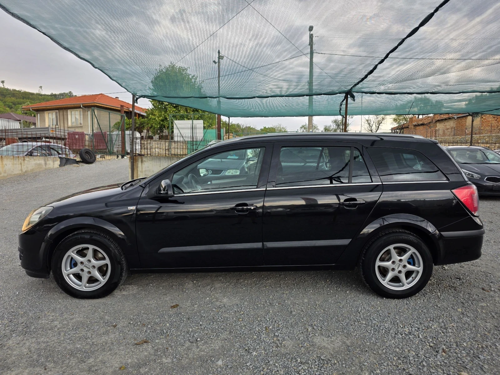 Opel Astra 1.8 i 125 К.С. ГАЗ / ПАНОРАМА / ВСИЧКО ПЛАТЕНО  - изображение 5