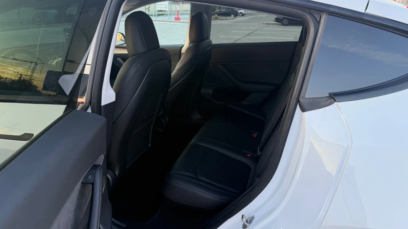 Tesla Model Y LONG RANGE DUAL MOTOR AWD 82kWh - изображение 10