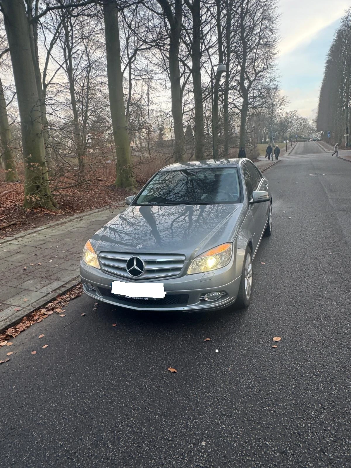 Mercedes-Benz C 180 CGI BlueEFFICIENCY 5G-Tronic