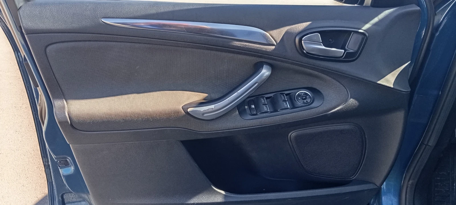 Ford S-Max 2.0i 16v, снимка 8 - Автомобили и джипове - 53867542