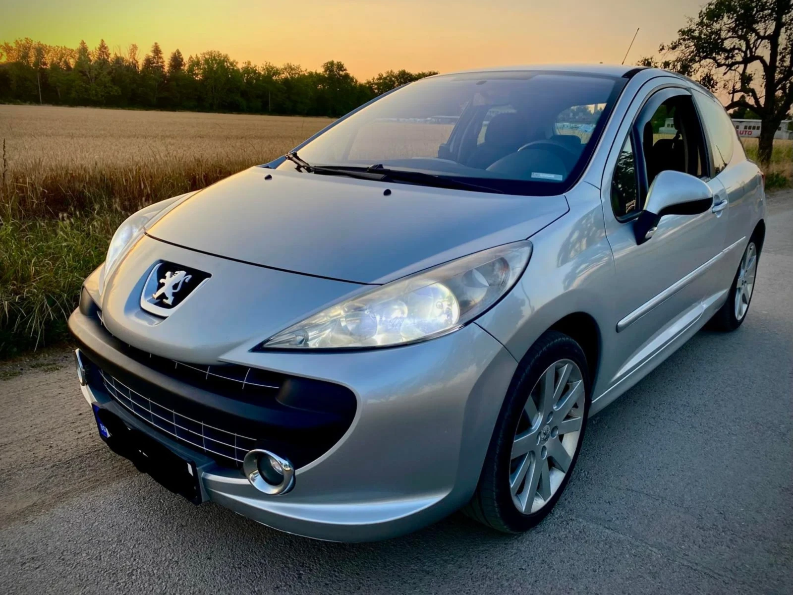 Peugeot 207 1.6 HDI/109к.с., снимка 5 - Автомобили и джипове - 53870633