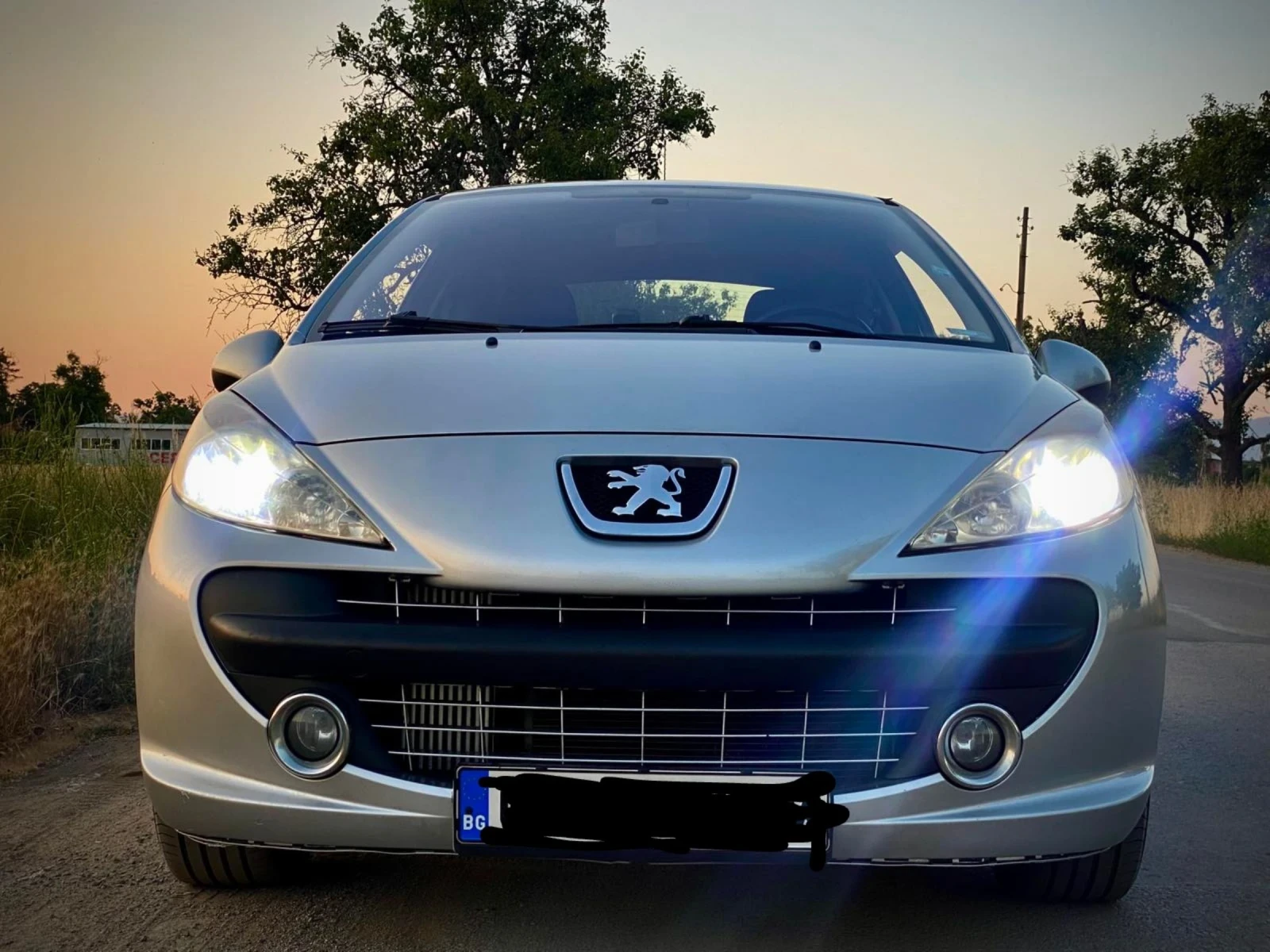 Peugeot 207 1.6 HDI/109к.с., снимка 6 - Автомобили и джипове - 53870633