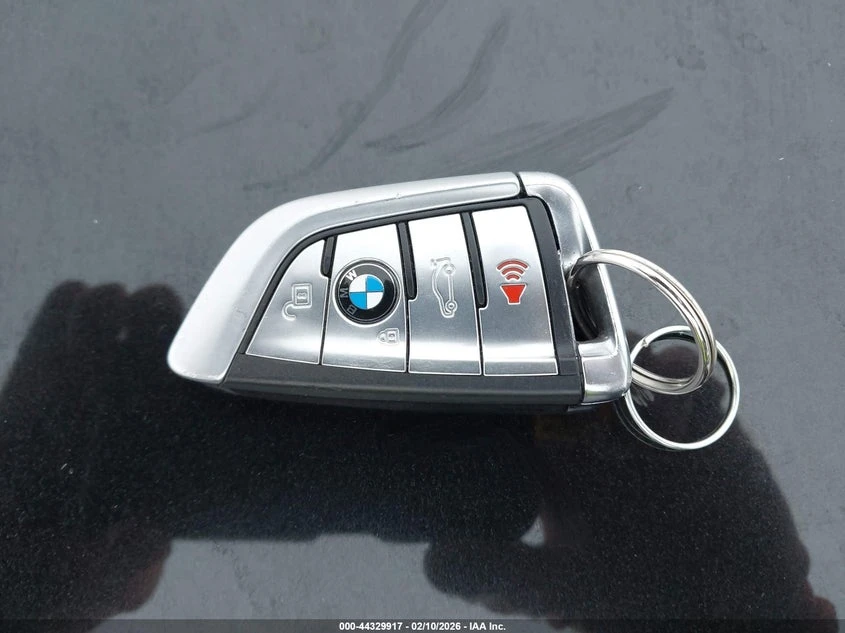 BMW 530 2.0l I xDrive, снимка 11 - Автомобили и джипове - 53907208