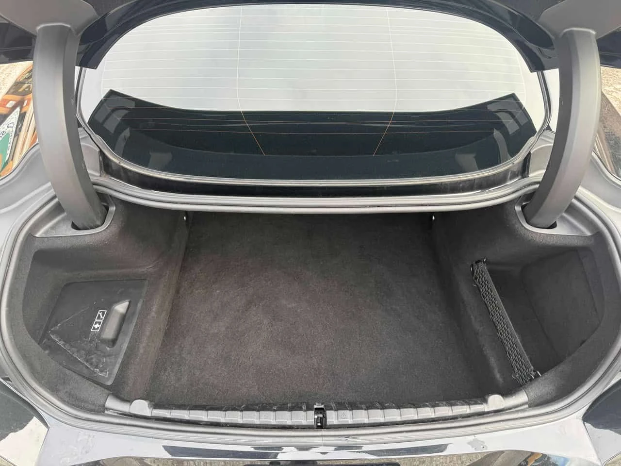 BMW 850 xDrive * ДИСТРОНИК * 360 * КАРБОН * ОБДУХВАНЕ, снимка 13 - Автомобили и джипове - 54084422