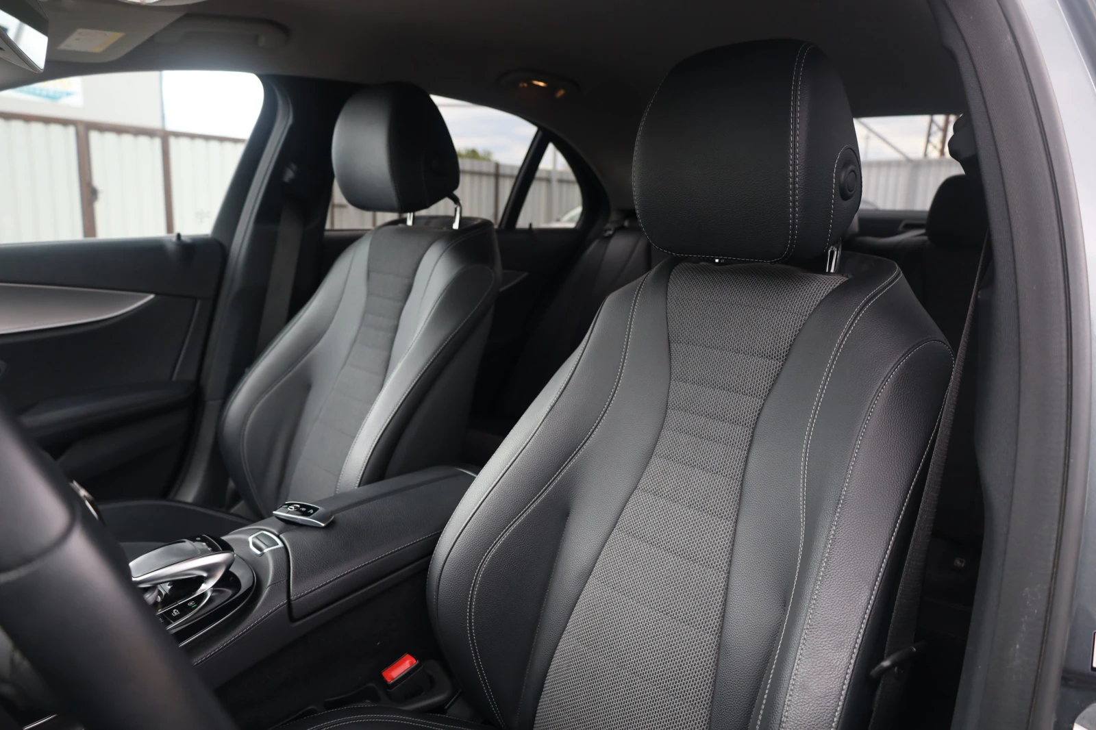 Mercedes-Benz E 400 d 4M WideScreen KAM SzH LED Ambient #iCarbg