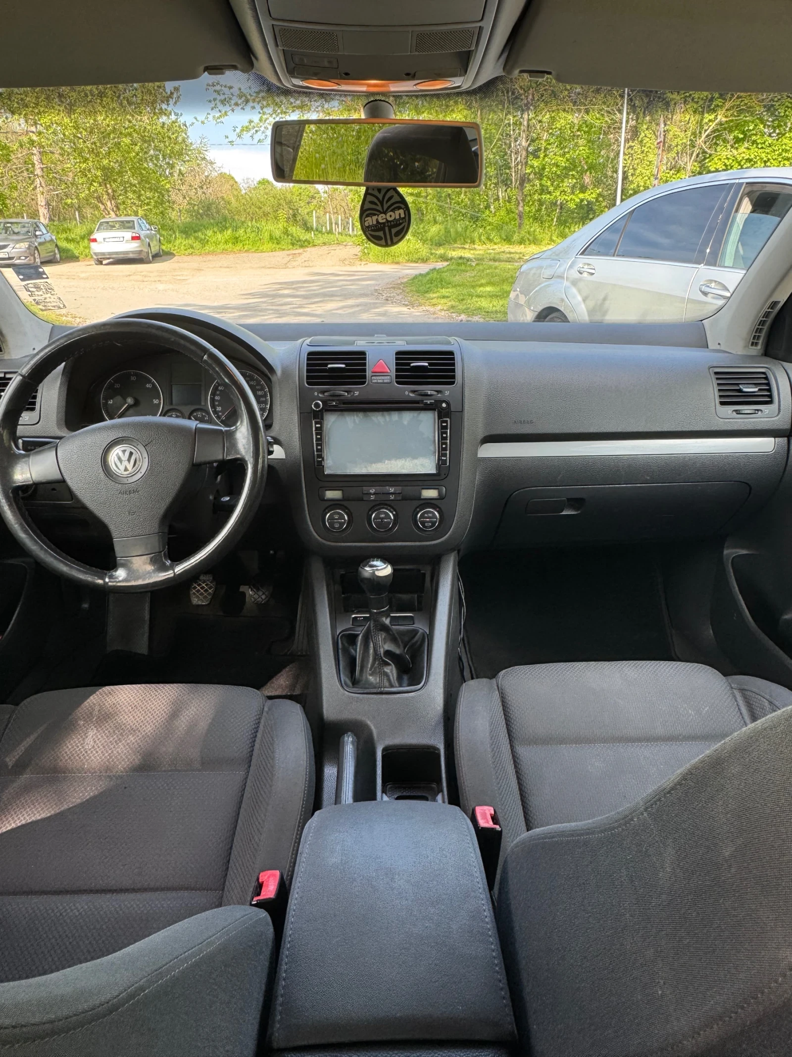 VW Golf TDI, снимка 12 - Автомобили и джипове - 54420456
