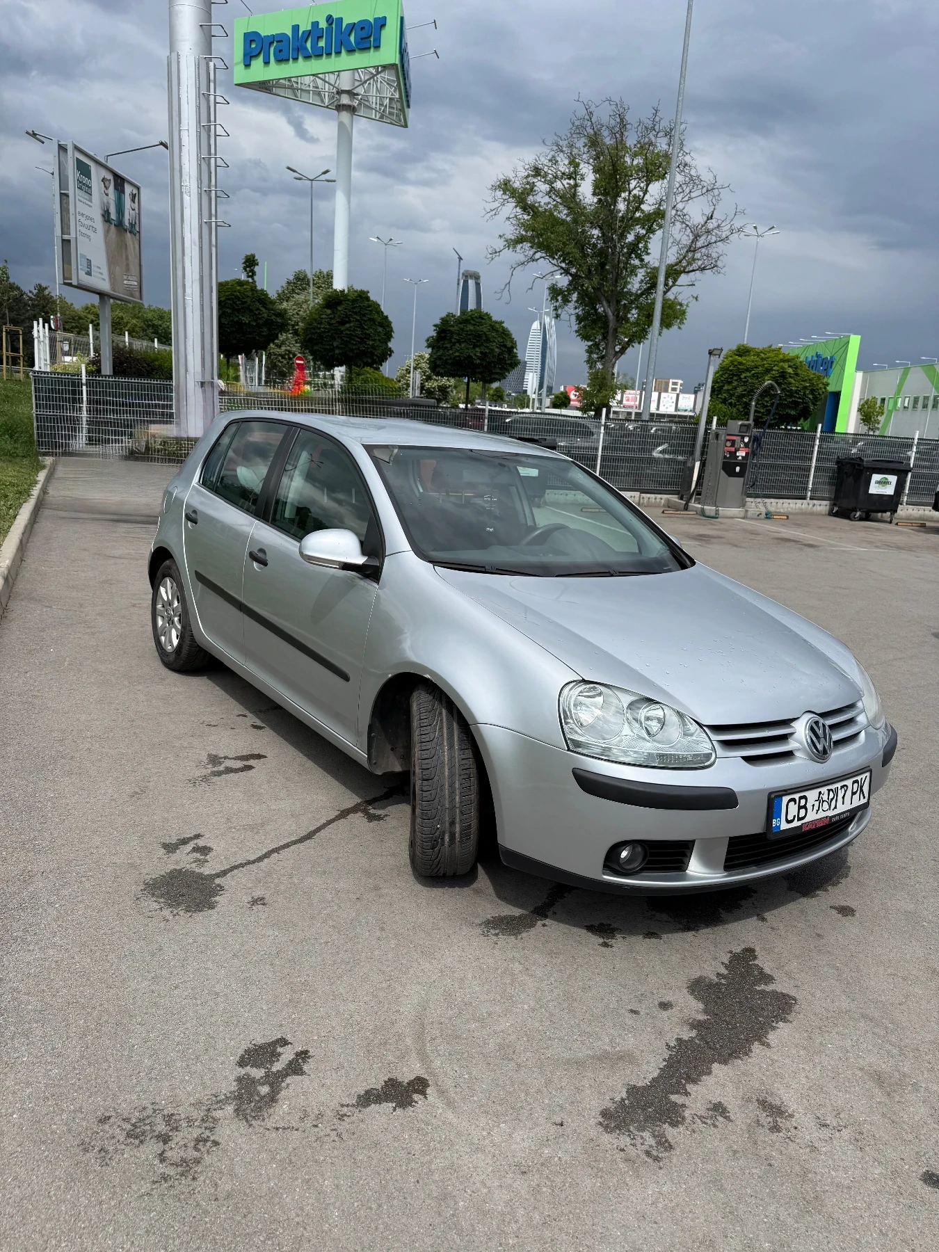 VW Golf 5 1.9 TDI DSG, снимка 6 - Автомобили и джипове - 54726140